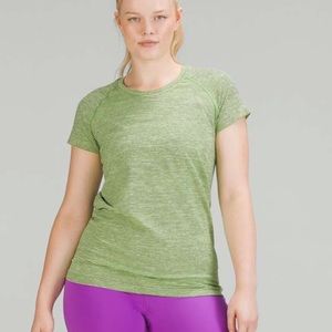 Lululemon Swiftly Tech Short Sleeve Shirt 2.0
Wee Are From‎ Space Faded Zap Sz 6